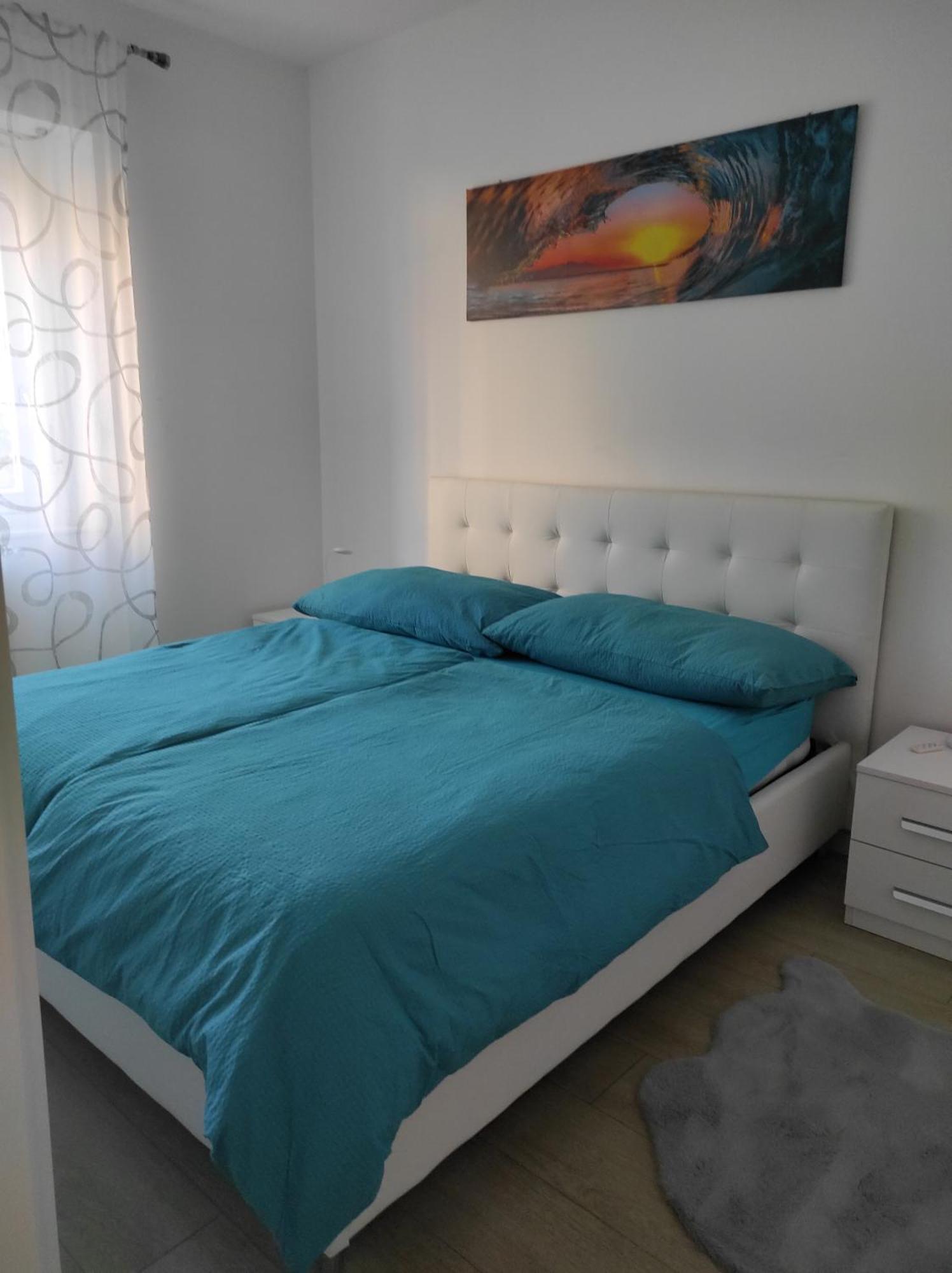 Appartamento Al Sereno Luino Exterior photo